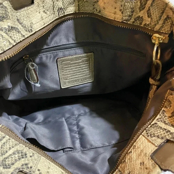 Coach cream leather/Python tote handbag - Picture 7 of 11